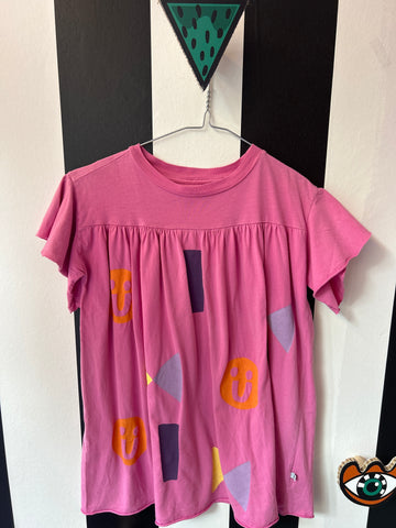 Roze jurk grafisch (mt 104-110)