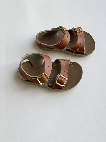 Cognackleurige sandalen - mt 18