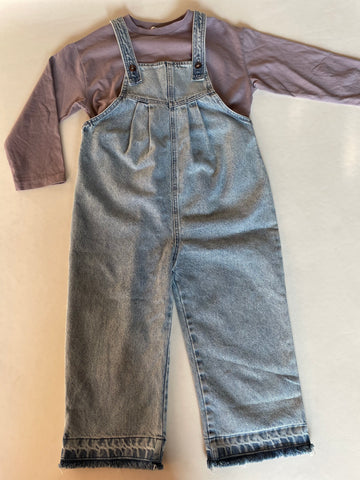 Lila shirt met jeans salopette - mt 116