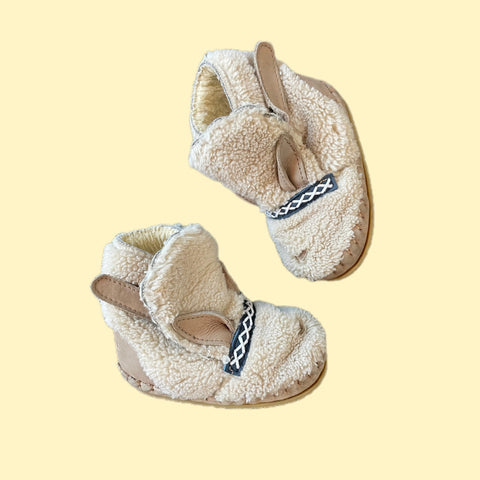 Alpaca slofjes - mt 18-24 mnd